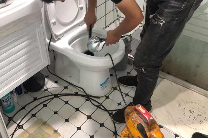 塘厦镇疏通下水道